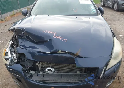 2011 Volvo S60 T6 z USA, uszkodzony, nr VIN YV1902FH2B2005721